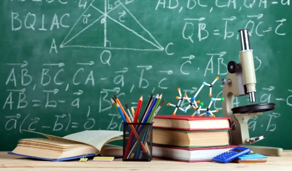 Muebles de Fibra de Vidrio para Instituciones Educativas en El Salvador